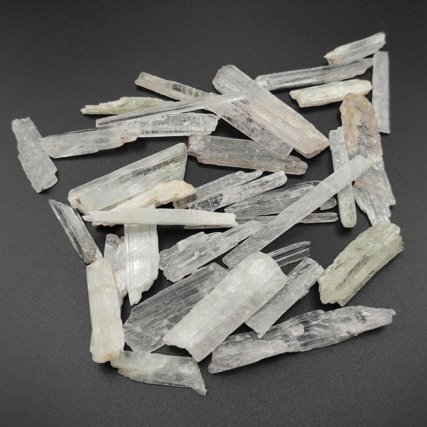 77g (36pcs) Kunzite Crystal Lot - Natural Rough Kunzite - Light Pink & Light Green Kunzite Crystals - Raw Kunzite Gemstones - Afghanistan