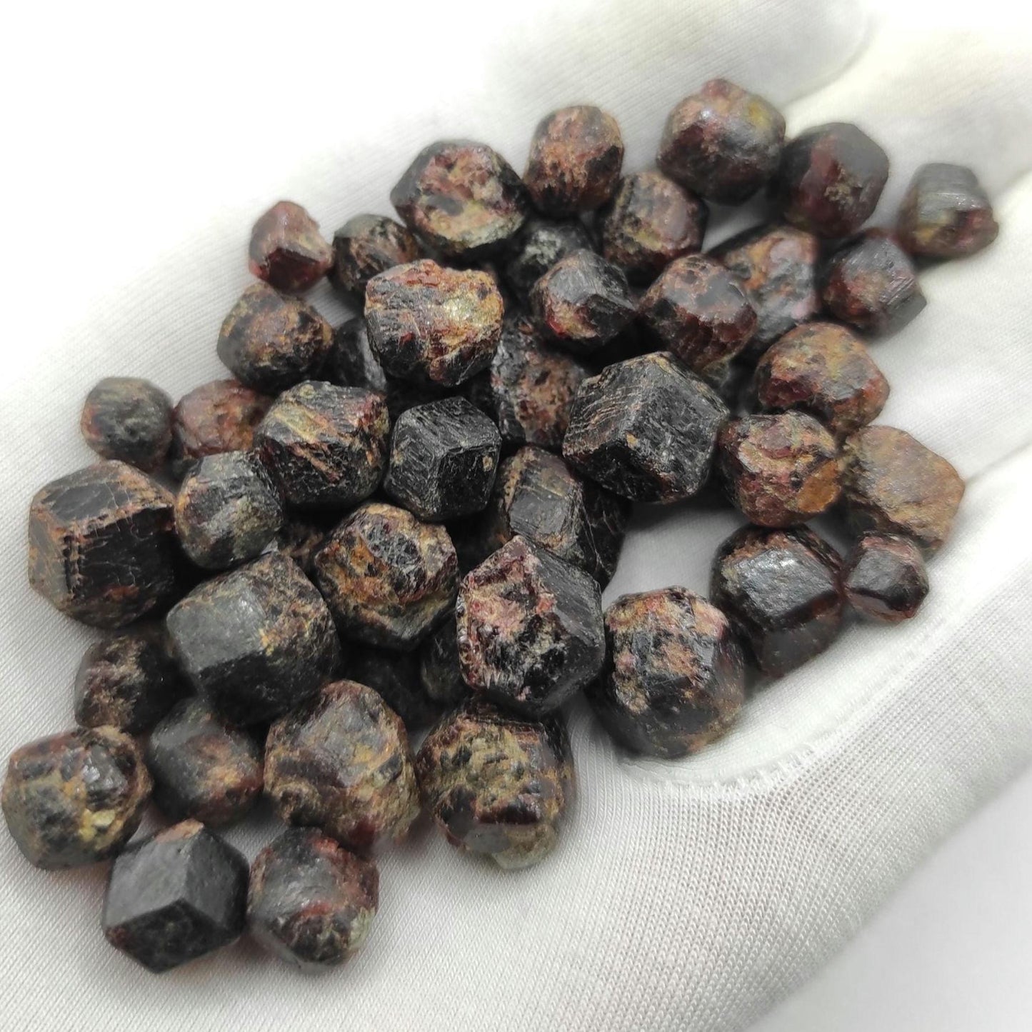 87g Raw Red Garnet Lot - Unique Set of Red Garnet Crystals - Shigar, Pakistan - Loose Red Garnet Gemstones - Rough Garnet Gems