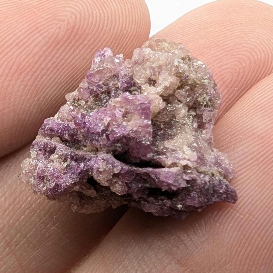 4 g Purple Vesuvianite Crystal - Thumbnail Specimen - Jeffrey Mine, Quebec, Canada