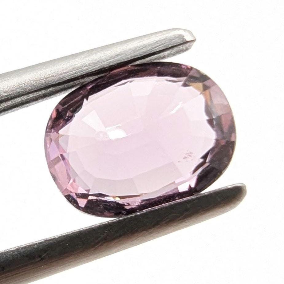 0.92ct VS Oval Pink Spinel, Tanzania (Unheated)