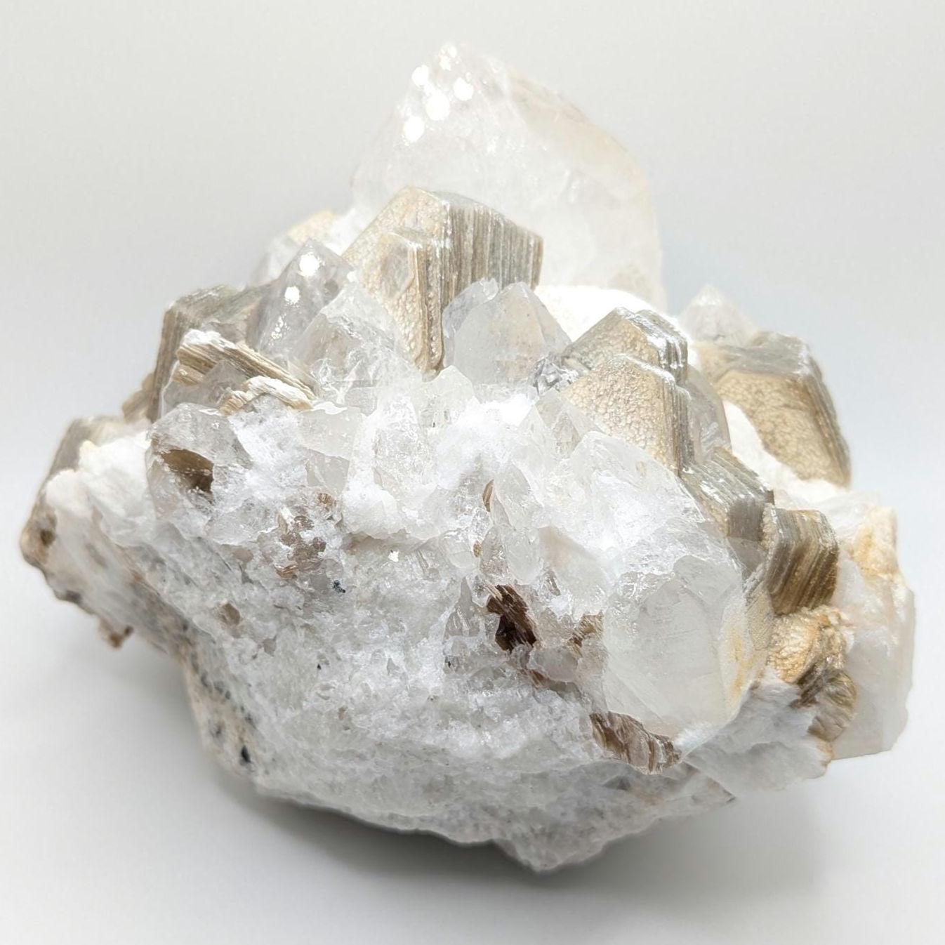 3.08kg Quartz with Muscovite - Shigar Valley, Gilgit-Baltistan, Pakistan - Natural Crystal Cluster Mineral Specimen