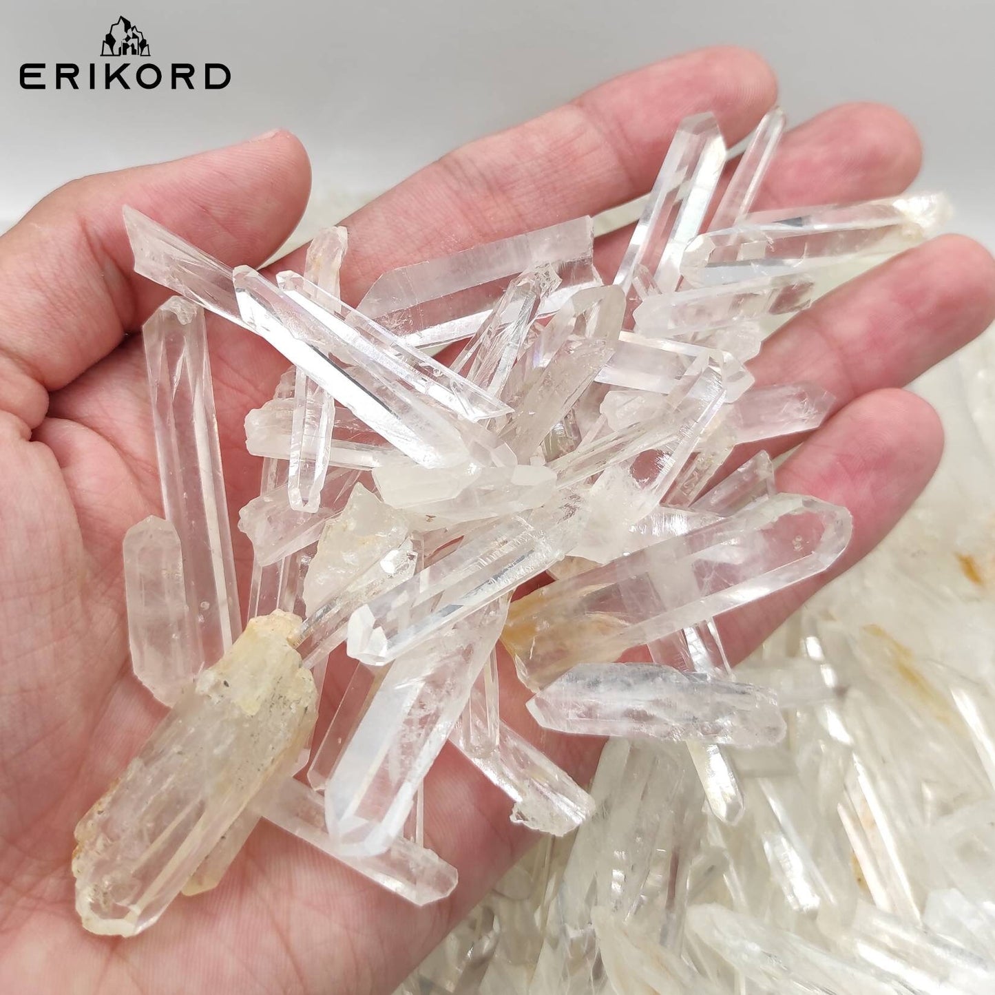 50/100/200g Needle Quartz Lot from Colombia - High Quality Clear Quartz Points - Naturally Shaped Points - Raw Thin Quartz Point for Grid