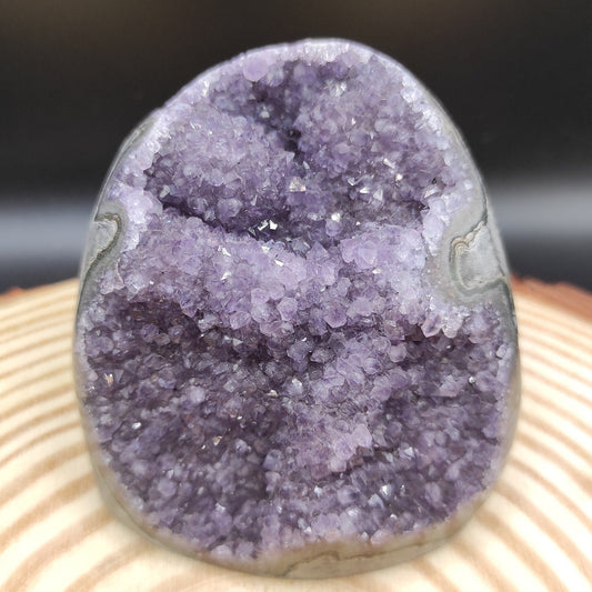 429g Amethyst Geode Cluster Purple Amethyst from South Brazil Amethyst Gemstone Raw Amethyst Rough Amethyst Desk Crystal Natural Crystals