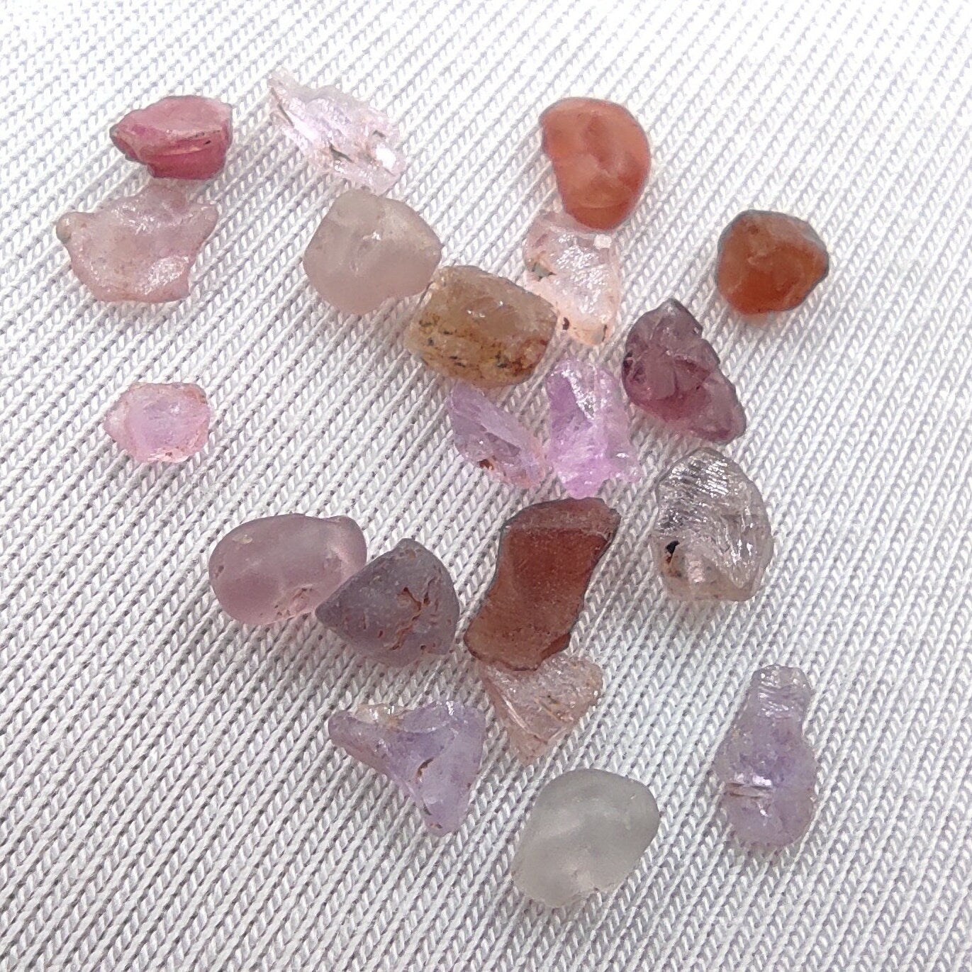 5.20ct Pink Sapphire Lot - Untreated & Unheated Sapphires - Rough Sapphire Gems from Madagascar - Raw Sapphire Gemstones - Rough Gems