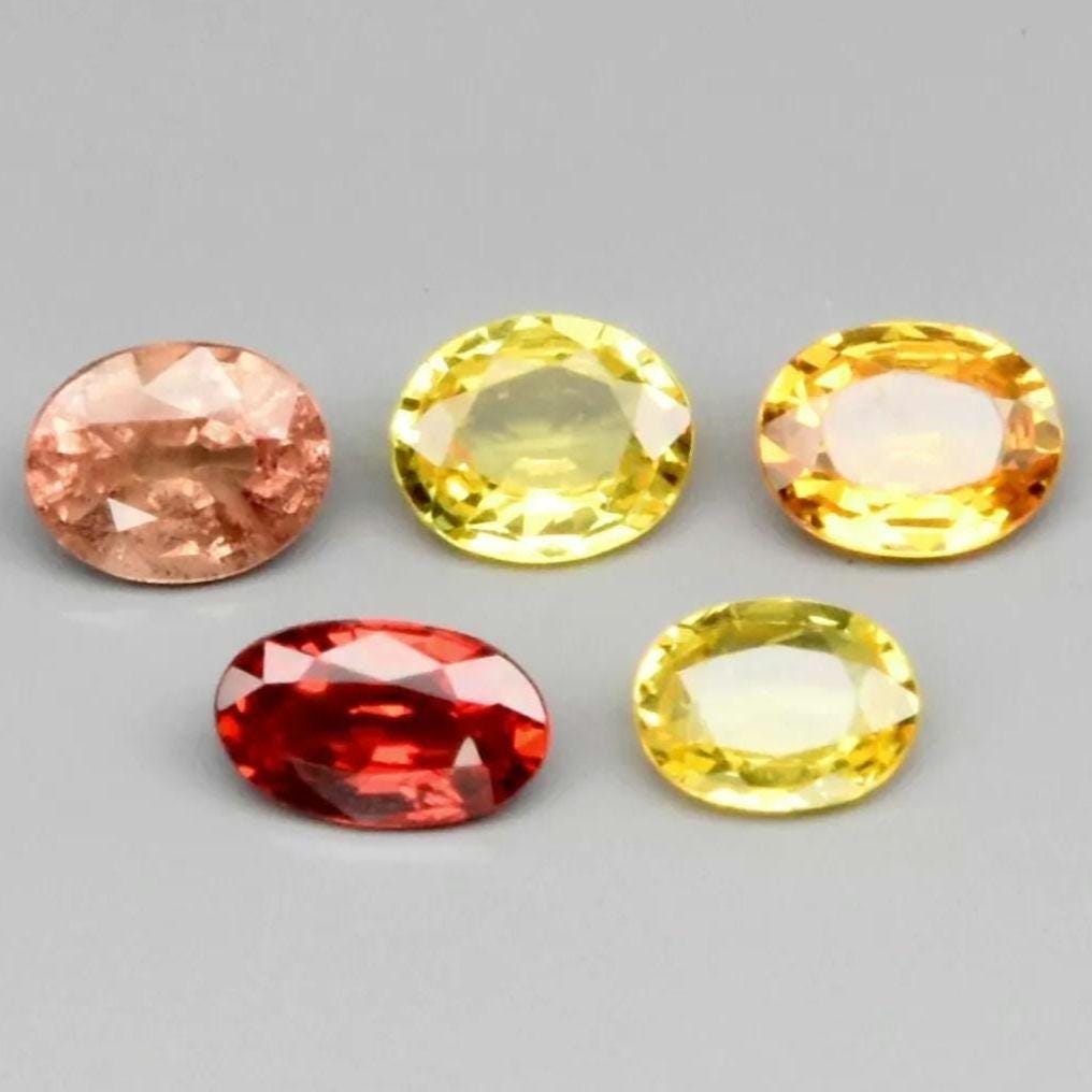 5pc (1.28ct) Lot of Yellow Orange Sapphires - Beryllium Heated Sapphires from Songea, Tanzania - Oval Faceted Cut Gemstones - SI1 Quality