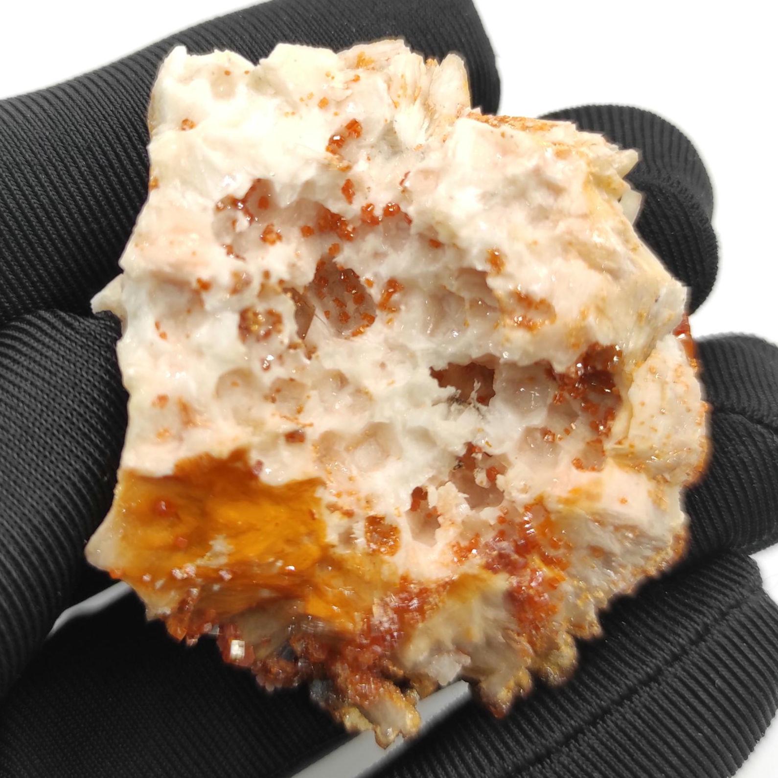 66g Vanadinite with White Barite