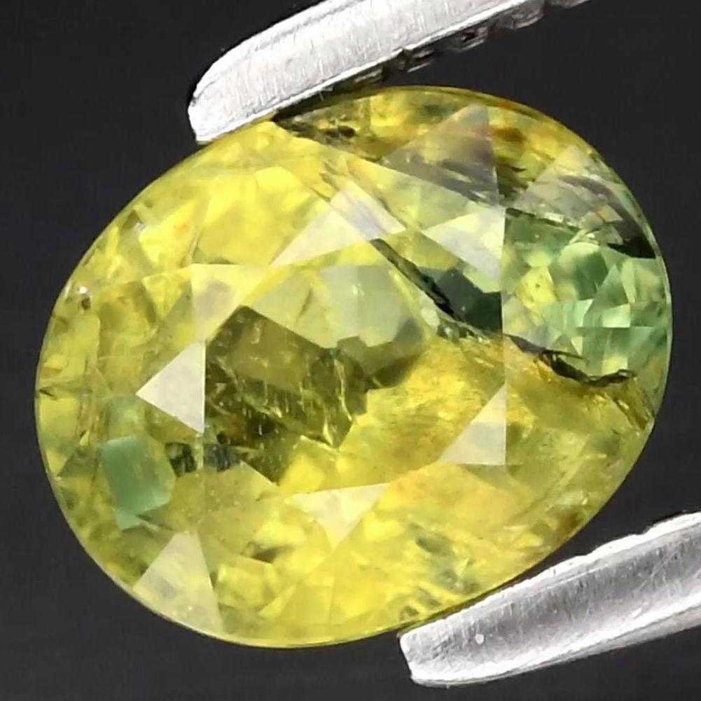 0.68ct Unheated Yellow Sapphire - Oval Faceted Sapphire from Madagascar - Oval Cut Yellow Green Sapphire - Unheated & Untreated - Loose Gem