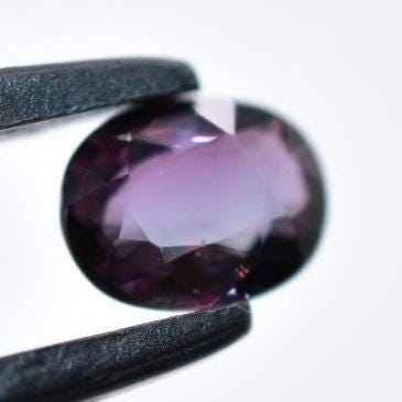 0.85ct Unheated Bicolor Sapphire - VS Oval Faceted Sapphire from Songea, Tanzania - Oval Cut Blue & Purple Sapphire - Unheated Loose Gem