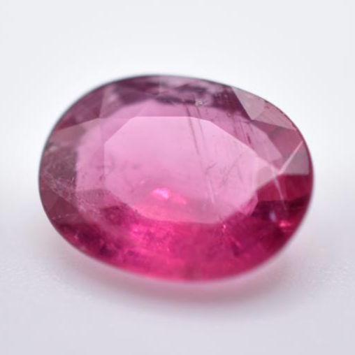 0.87ct Pink Tourmaline - Oval Faceted Tourmaline from Mozambique - Oval Cut - Unheated Tourmaline - Natural Pink Tourmaline - Loose Gem