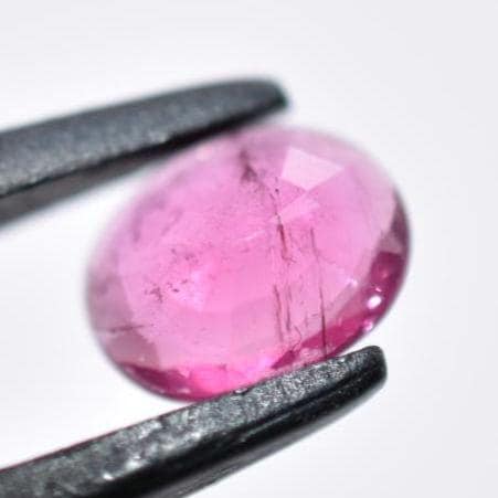 0.87ct Pink Tourmaline - Oval Faceted Tourmaline from Mozambique - Oval Cut - Unheated Tourmaline - Natural Pink Tourmaline - Loose Gem