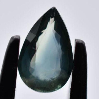 0.68ct Unheated Blue Sapphire - VS Quality Pear Faceted Sapphire from Tanzania - Natural Sapphire - Pear Cut Green Sapphire - Loose Gemstone