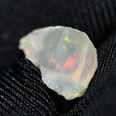 1.70ct Rough Opal Gemstone - Ethiopian Opal - Raw Uncut Opal - Natural Opal Gemstone - Loose Gems - Rough Gemstones - Flashy Opal Gem