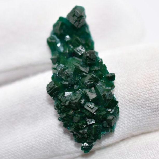 2.14g Dioptase Crystal Specimen - Dioptase from Sanda, Mindouli, Republic of Congo - Green Dioptase Crystal - Raw Dioptase Mineral Specimen