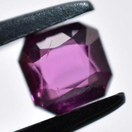 1.15ct Pink Rhodolite Garnet - Octagon Faceted Garnet from Mozambique - Octagon Cut - Unheated Rhodolite - Natural Rhodolite - Loose Gems