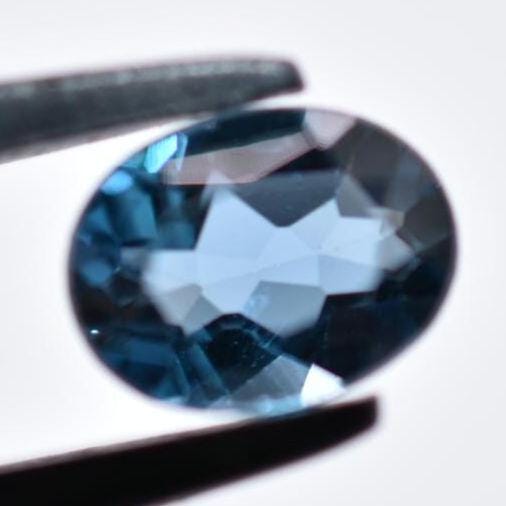 1.48ct London Blue Topaz - Oval Faceted Topaz from Brazil - Blue Topaz Gemstone - Irradiated Blue Topaz - Loose Gemstones