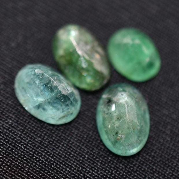 7.20ct Lot of Faceted Green Emeralds - Zambia