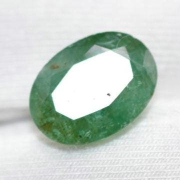 3.95ct Faceted Emerald from Zambia - Oiled Emerald Gemstone - Natural Green Emerald Gemstone - Oval Faceted - Oval Cut Emerald Gem