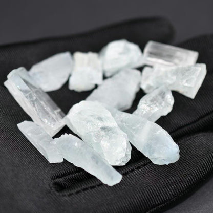 119ct Rough Aquamarine Lot - Skardu, Pakistan - Raw Blue Aquamarine Crystals - Natural Aquamarine Gems - Aquamarine Mineral for Jewelry