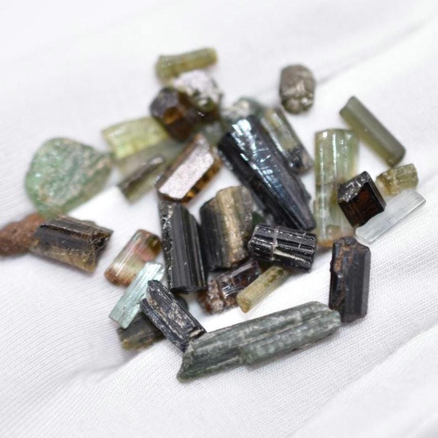 37ct Green & Black Tourmaline Lot - Tourmaline Sticks - Raw Green Tourmaline Crystals - Loose Gemstones - Rough Tourmalines Gems