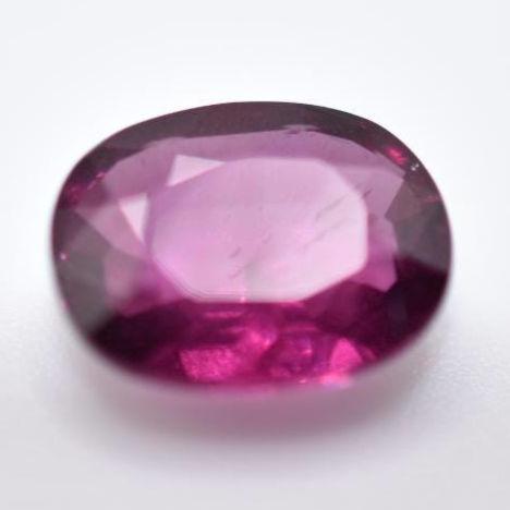 1.45ct Oval Rhodolite Garnet, Mozambique - Unheated Garnet - Oval Faceted - Cut Garnet Gemstone - Loose Gem - Natural Pink Purple Rhodolite