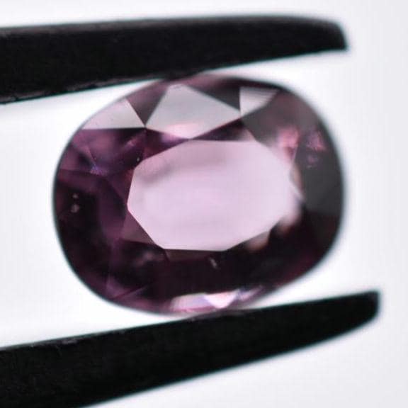 0.92ct VS Pink Purple Spinel - Natural Spinel from Tanzania - Loose Spinel Gemstones - Faceted Spinel - Oval Cut Pink Spinel - Faceted Gems