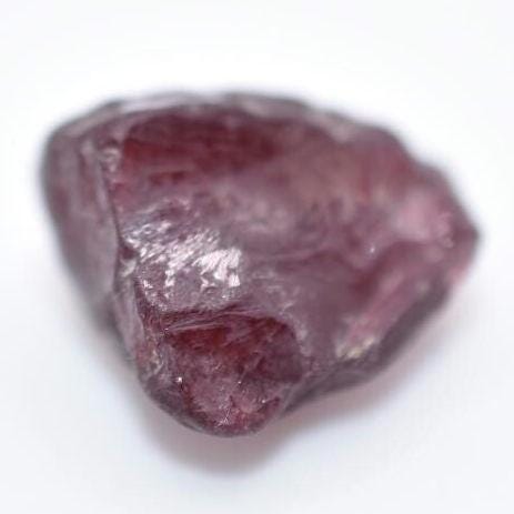 9.47ct Rough Rhodolite Gemstone - Unheated Pink Rhodolite Garnet - Loose Rhodolite Gem - Facet Grade Rough Gems - Rhodolite from Mozambique