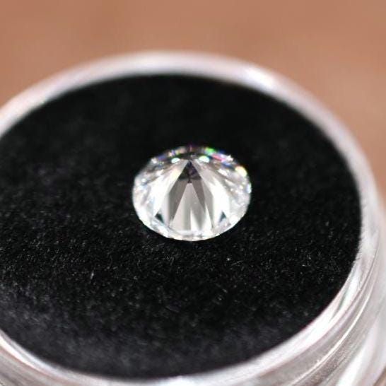 1.05 Carat IGI Certified Lab-Grown Diamond - Round Brilliant Diamond - D Colour VVS2 Diamond - HPHT Laboratory Grown Diamond - Loose Diamond