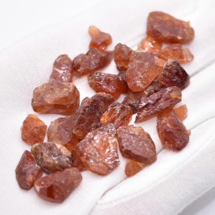 133ct 31pcs Hessonite Garnet Lot - Natural Hessonite Garnet - Loose Gemstones - Rough Gems - Raw Garnet Crystals from Pakistan