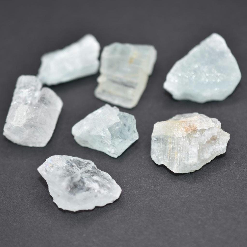 175ct Rough Aquamarine Lot - Skardu, Pakistan - Raw Blue Aquamarine Crystals - Natural Aquamarine Gems - Aquamarine Mineral for Jewelry