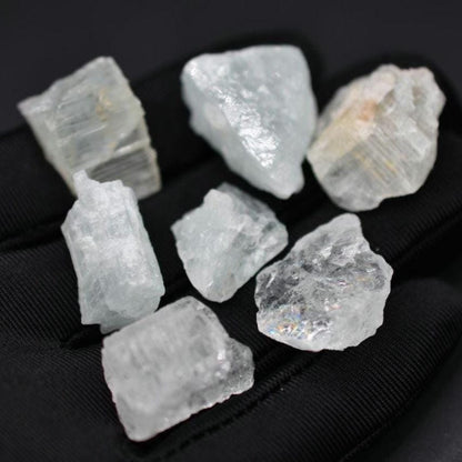 175ct Rough Aquamarine Lot - Skardu, Pakistan - Raw Blue Aquamarine Crystals - Natural Aquamarine Gems - Aquamarine Mineral for Jewelry