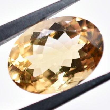 11.85ct VVS Natural Citrine - Oval Faceted - Cut Citrine Gemstone - Loose Gemstones - Unheated Citrine - Faceted Gems from Brazil