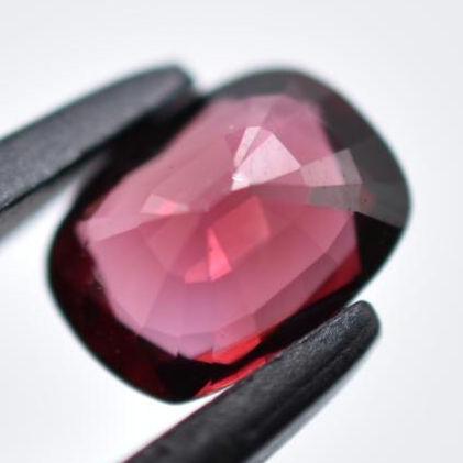 1.02ct VS Red Spinel Gemstone - Unheated Cushion Cut Spinel - Natural Spinel - Faceted Gemstones - Burmese Spinel - Loose Spinel Gems