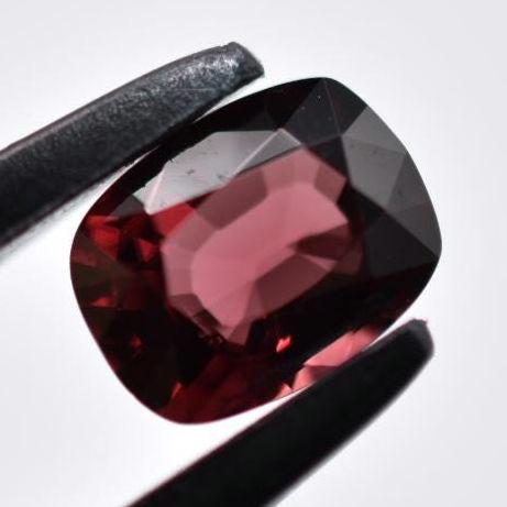 0.85ct VVS Red Spinel Gemstone - Unheated Cushion Cut Spinel - Natural Spinel - Faceted Gemstones - Burmese Spinel - Loose Spinel Gems