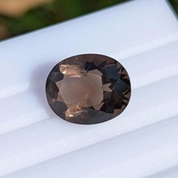 6.18ct Colombianite (Natural Obsidian) Faceted Gemstone - Oval Fancy Cut Colombianite - Unique Gems - Colombianite Obsidian from Colombia