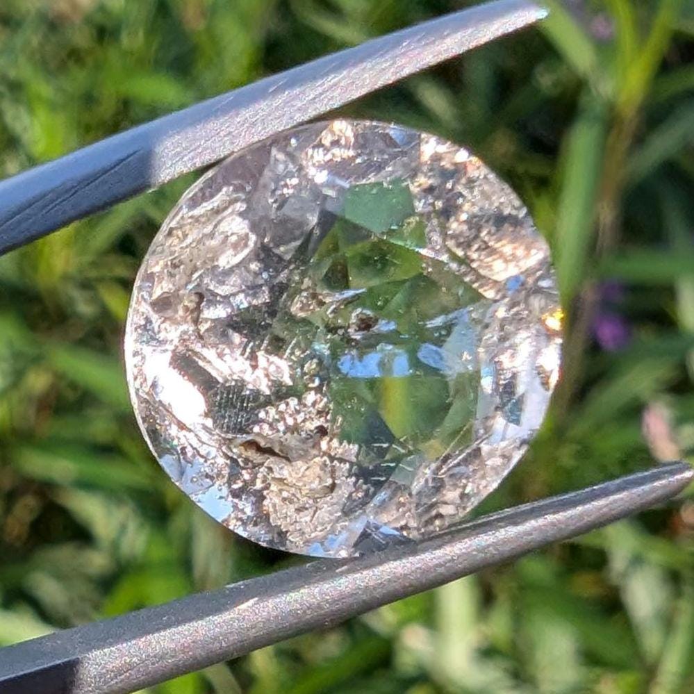 5.82ct Petroleum Quartz Faceted Gemstone - Round Fancy Cut Petroleum Included Quartz - Unique Gems - Natural Petroleum Quartz from Pakistan