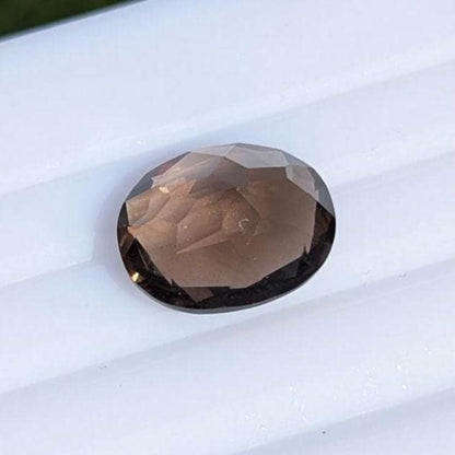 6.18ct Colombianite (Natural Obsidian) Faceted Gemstone - Oval Fancy Cut Colombianite - Unique Gems - Colombianite Obsidian from Colombia