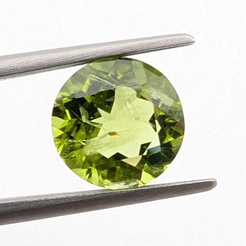 3.30ct Natural Peridot Gemstone - Round Faceted Fancy Peridot - Jilin Province, China - Natural Green Peridot with Inclusions - Loose Gem