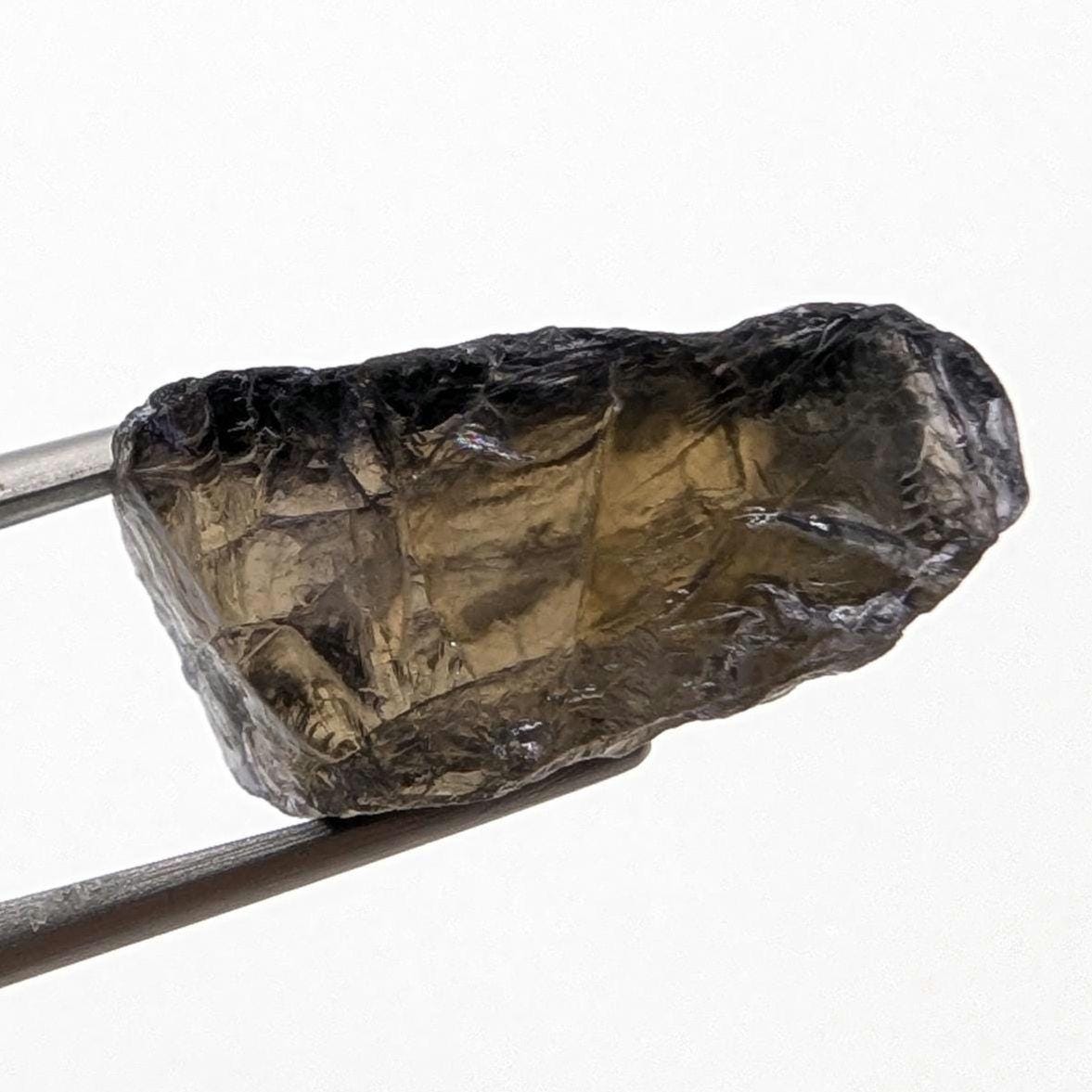 20ct Iolite Rough Gemstone - Pleochroic Iolite Piece - Purple and Yellow Iolite - Natural Iolite Specimen - Colour Changing Gemstones