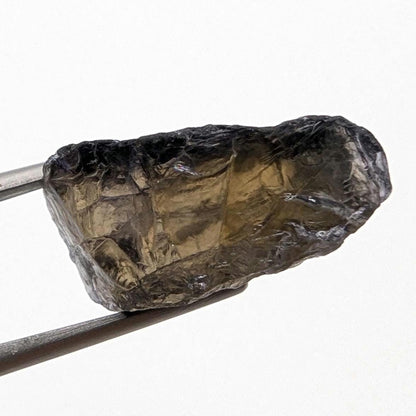 20ct Iolite Rough Gemstone - Pleochroic Iolite Piece - Purple and Yellow Iolite - Natural Iolite Specimen - Colour Changing Gemstones