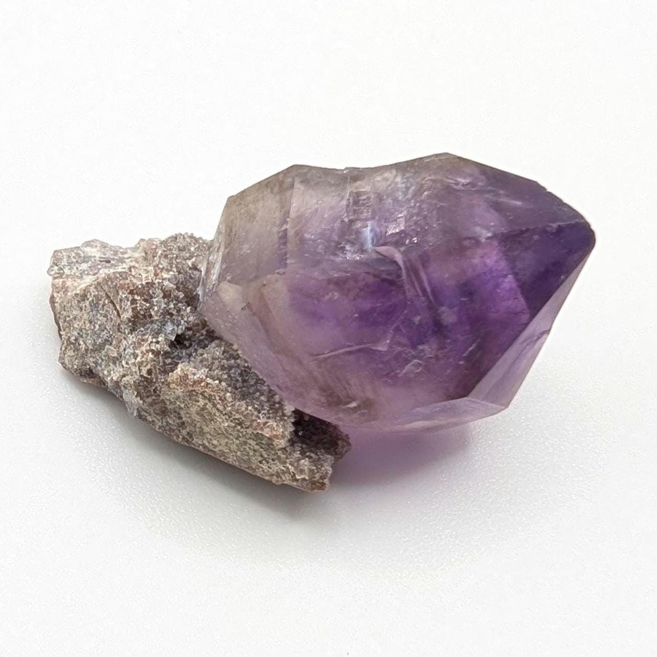 7g Amethyst from Kazakhstan - Purple Amethyst Crystal - Lake Balkhash, Saryshagan Deposit, Kazakhstan - Thumbnail Mineral Specimen