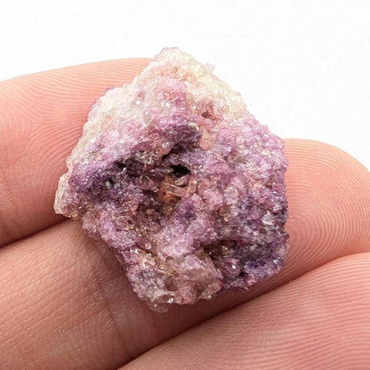 6 g Purple Vesuvianite Crystal - Thumbnail Specimen - Jeffrey Mine, Quebec, Canada