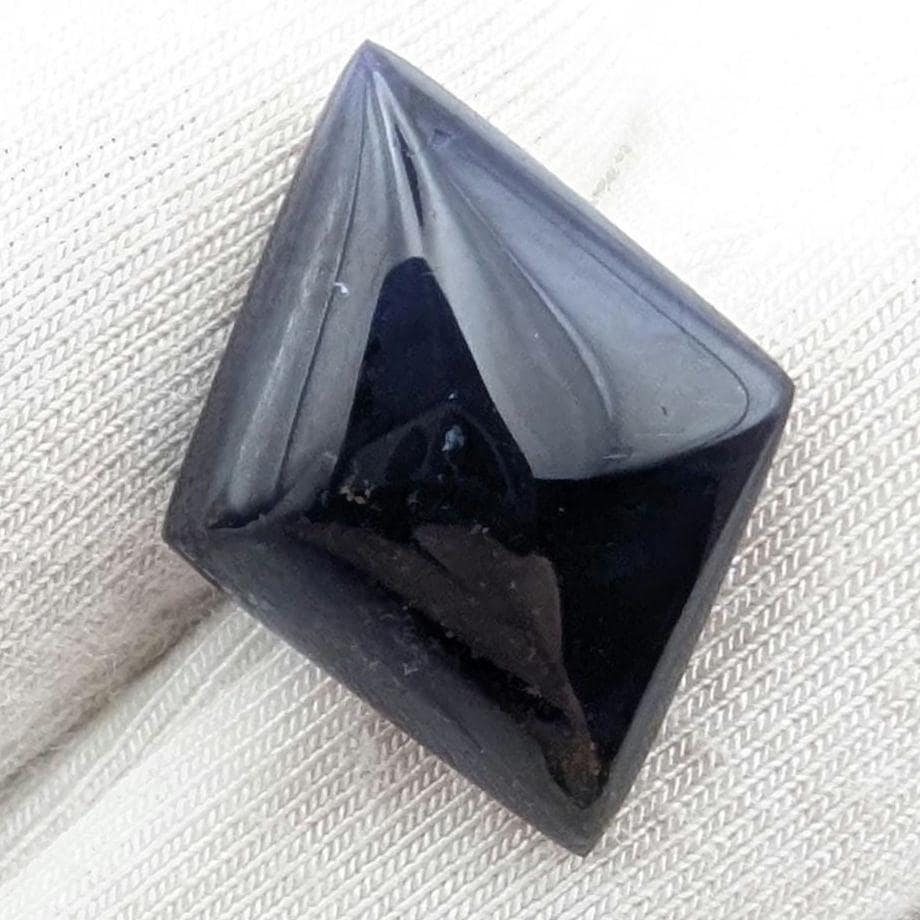 6.03ct Iolite Cabochon - Diamond Shape Pleochroic Iolite Cabochon - Purple and Yellow Iolite - Natural Iolite Cab - Colour Changing Gemstone