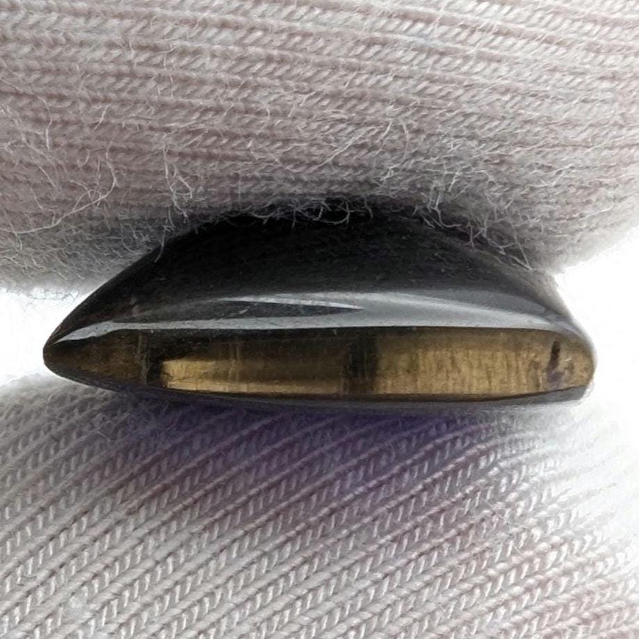 6.03ct Iolite Cabochon - Diamond Shape Pleochroic Iolite Cabochon - Purple and Yellow Iolite - Natural Iolite Cab - Colour Changing Gemstone