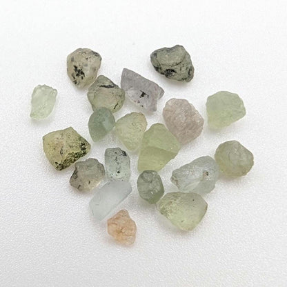 7.38 ct Montana Sapphire - Lot of Rough Green Yellow Montana Sapphires - Missouri River - Unheated Sapphires - Loose Gems