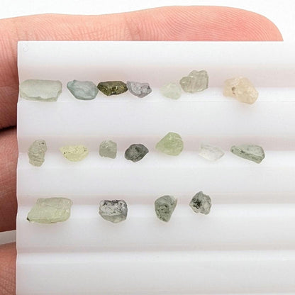 6.21 ct Montana Sapphire - Lot of Rough Green Yellow Montana Sapphires - Missouri River - Unheated Sapphires - Loose Gems