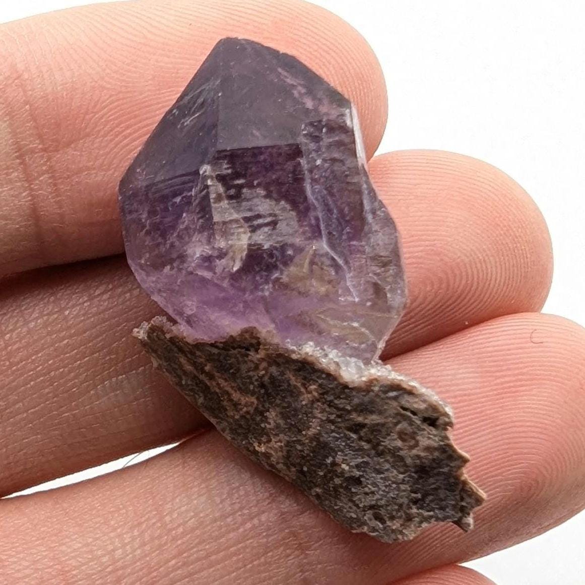 7g Amethyst from Kazakhstan - Purple Amethyst Crystal - Lake Balkhash, Saryshagan Deposit, Kazakhstan - Thumbnail Mineral Specimen