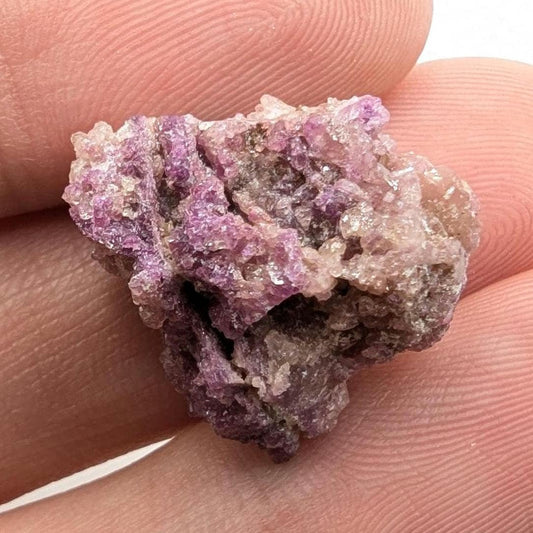 4 g Purple Vesuvianite Crystal - Thumbnail Specimen - Jeffrey Mine, Quebec, Canada