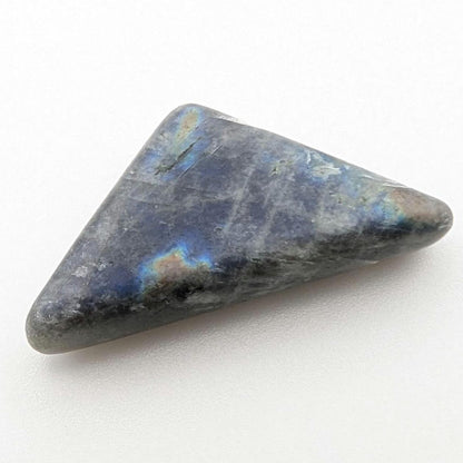 31.20 ct Canadian Labradorite - Old Collection Labradorite from Nain, Canada - Triangle Shaped Freeform - Blue Labradorite - Rare Locality