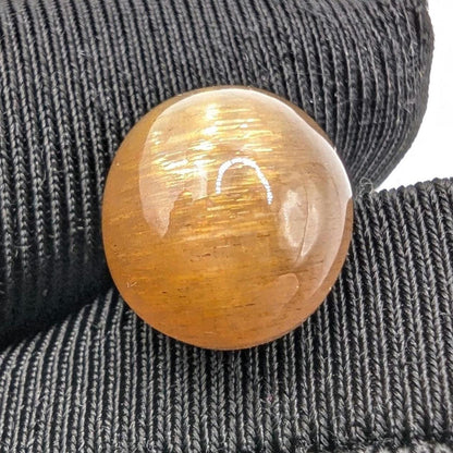 7.72 ct Cat's Eye Apatite - Honey Cat's Eye Cabochon - Natural Untreated Gemstone - Chatoyant Cat's Eye Gemstone - Minas Gerais, Brazil