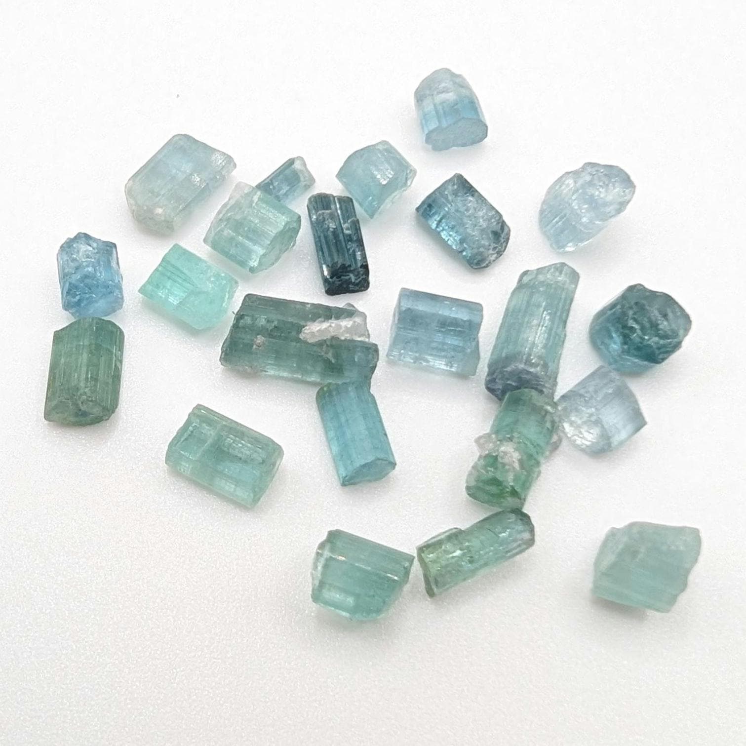 30 ct Blue Indicolite Tourmaline Crystals - Natural Rough Tourmaline Lot - Afghanistan